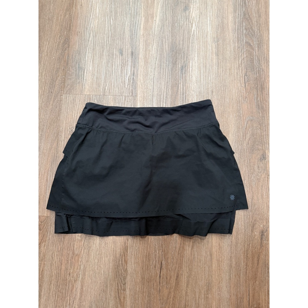 Athleta Black Layered Ruffle Laser Cut Athletic Skort Shorts‎ Size S Zipper